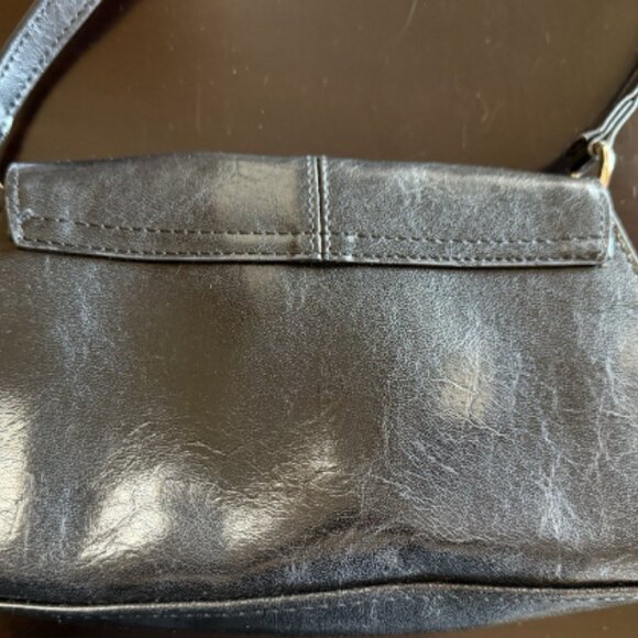 Liz Claiborne Leathery Shoulder Handbag stitched packet - Picture 3 of 8